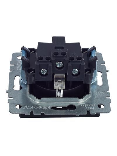 BRITE Розетка 1-местная с заземлением с защитными шторками 16А РС14-1-0-БрЧ черный IEK