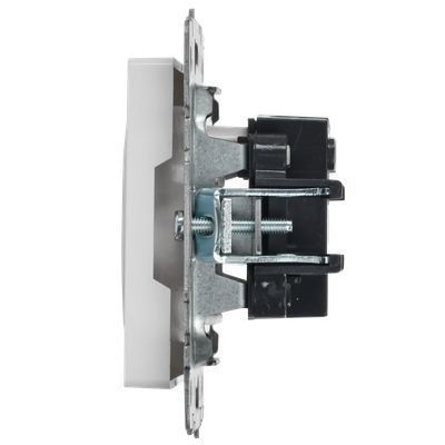 BRITE Розетка 1-местная без заземления без защитных шторок 10А РС10-1-0-БрБ белый IEK