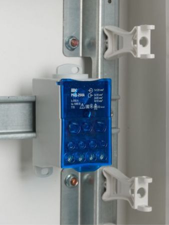 Блок распределительный РБД-250А на DIN-рейку IEK
