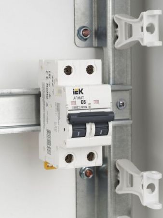 Выкл.автом.  2П   6А IEKAR-M10N-2-C006