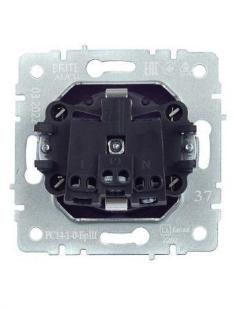 BRITE Розетка 1-местная с заземлением с защитными шторками 16А РС14-1-0-БрШ шампань IEK