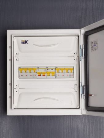 Выкл. нагрузки 2П  32А  IEK  ВН-32