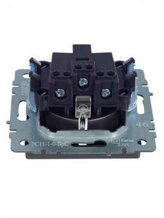 BRITE Розетка 1-местная с заземлением без защитных шторок 16А РС11-1-0-БрС сталь IEK