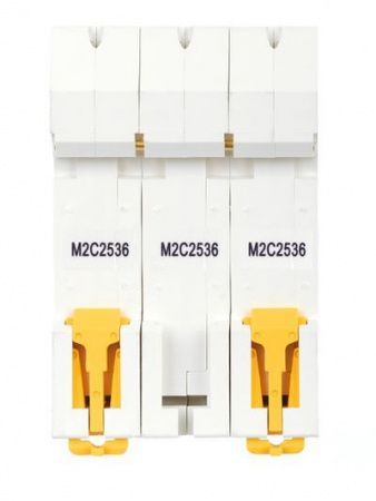 ARMAT Автоматический выключатель M06N 3P C 25А IEK