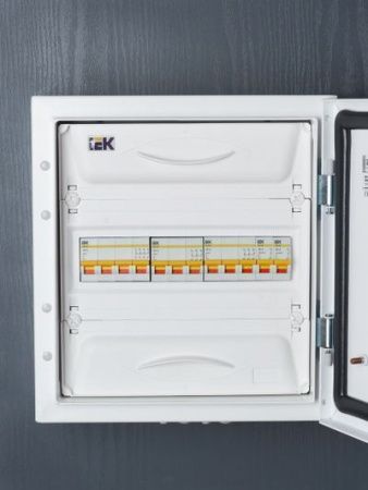 Выкл. нагрузки 3П  63А  IEK  ВН-32